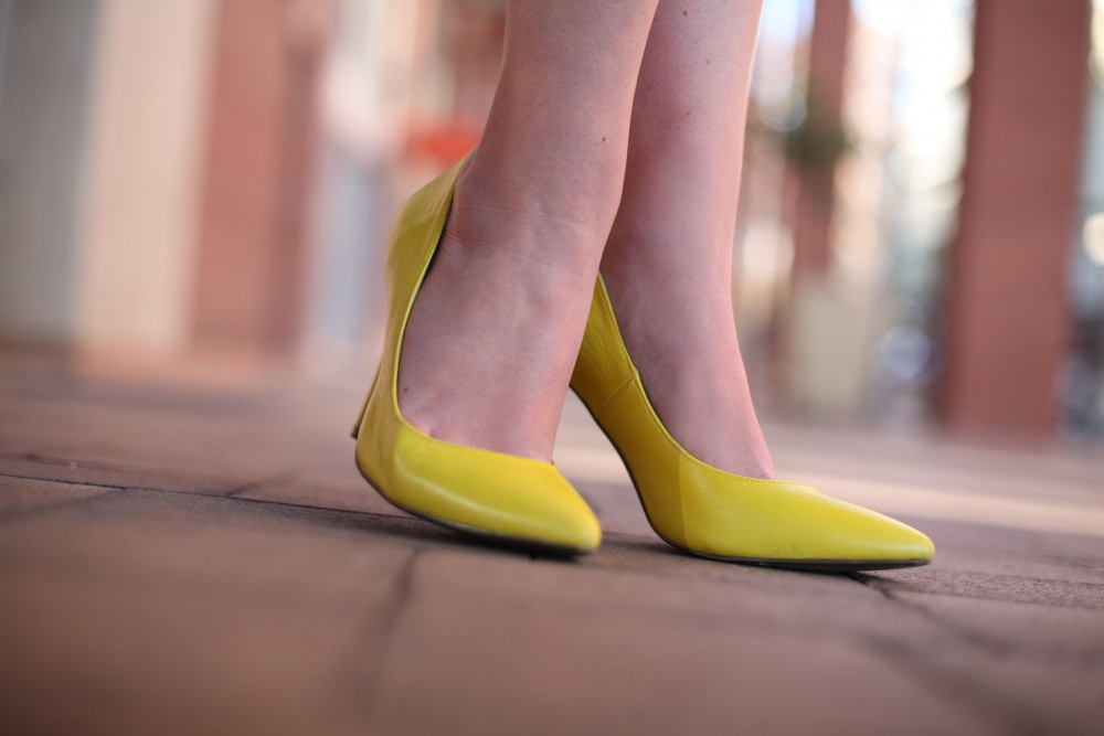 neon yellow woolworths heels