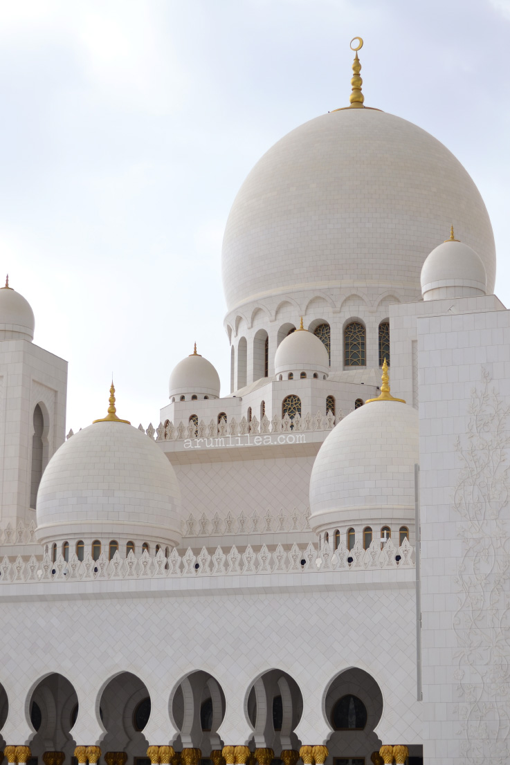 abu dhabi - sheik zayed mosque